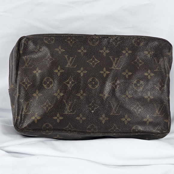 LOUIS VUITTONMonogram Trousse Toilette 28 - Picture 1 of 10